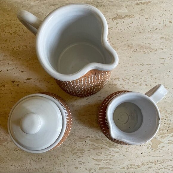 Mid Century Modern Geometric pattern White Glazed pottery set - Picture 8 of 16